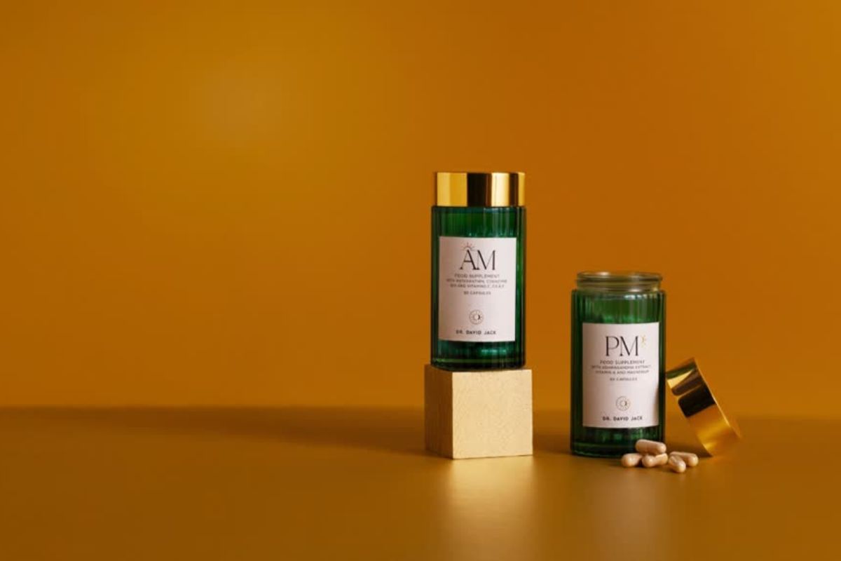 How to Build a Simple Morning and Evening Beauty Supplement Routine
