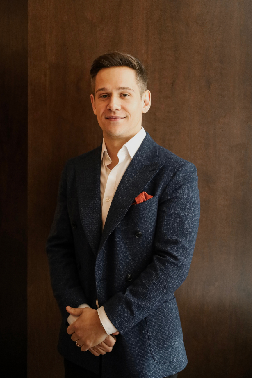 Dr. Adam Nusenbaum